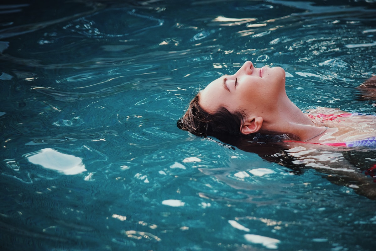 nowoczesna-forma-relaksu-czym-jest-floating