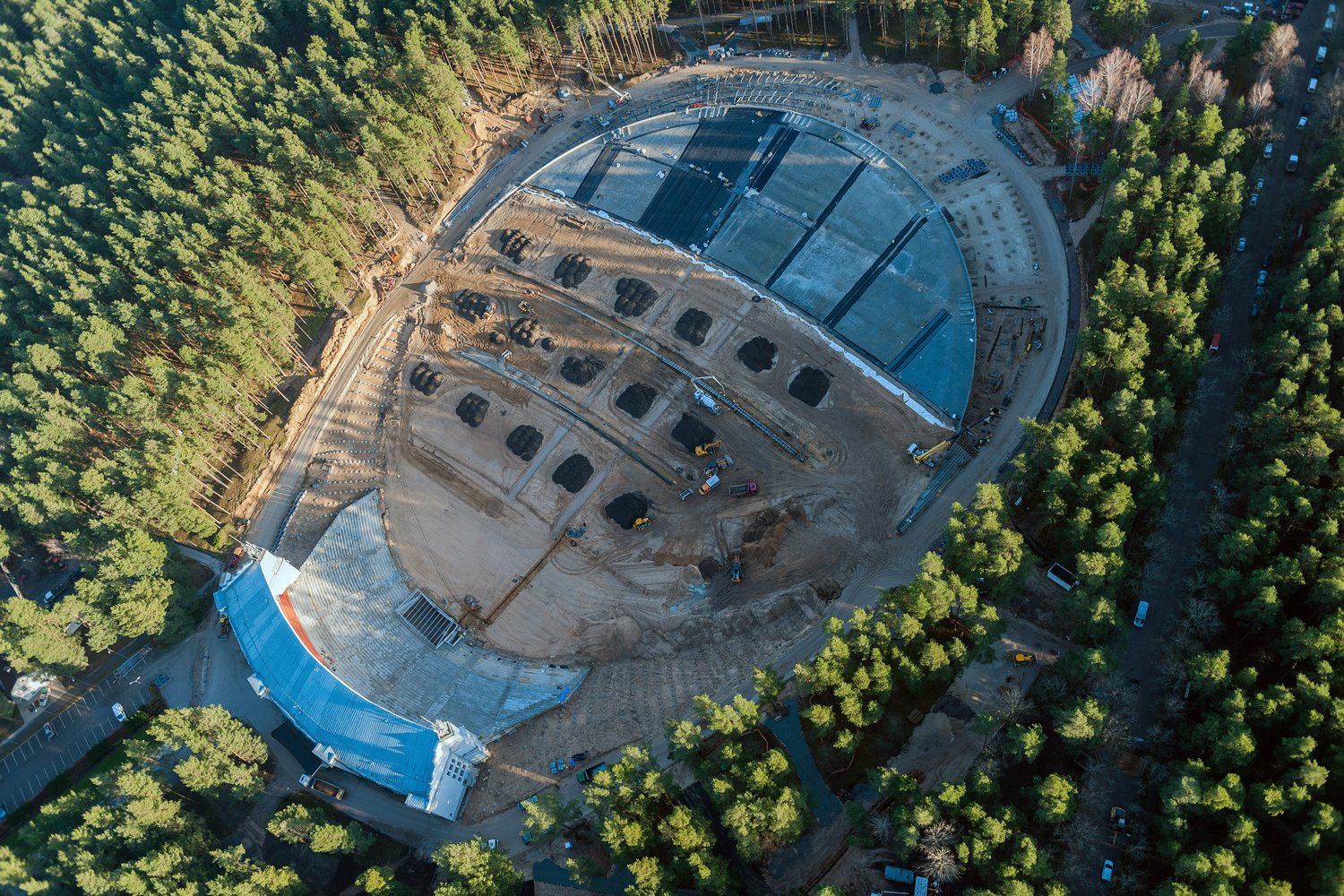 Które miasta w Polsce planują budowę nowych kompleksów termalnych?